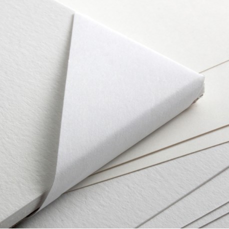 Cartoncino F4 - 70 x 100 cm - 220gr - bianco - liscio - Fabriano - pacco 25 fogli